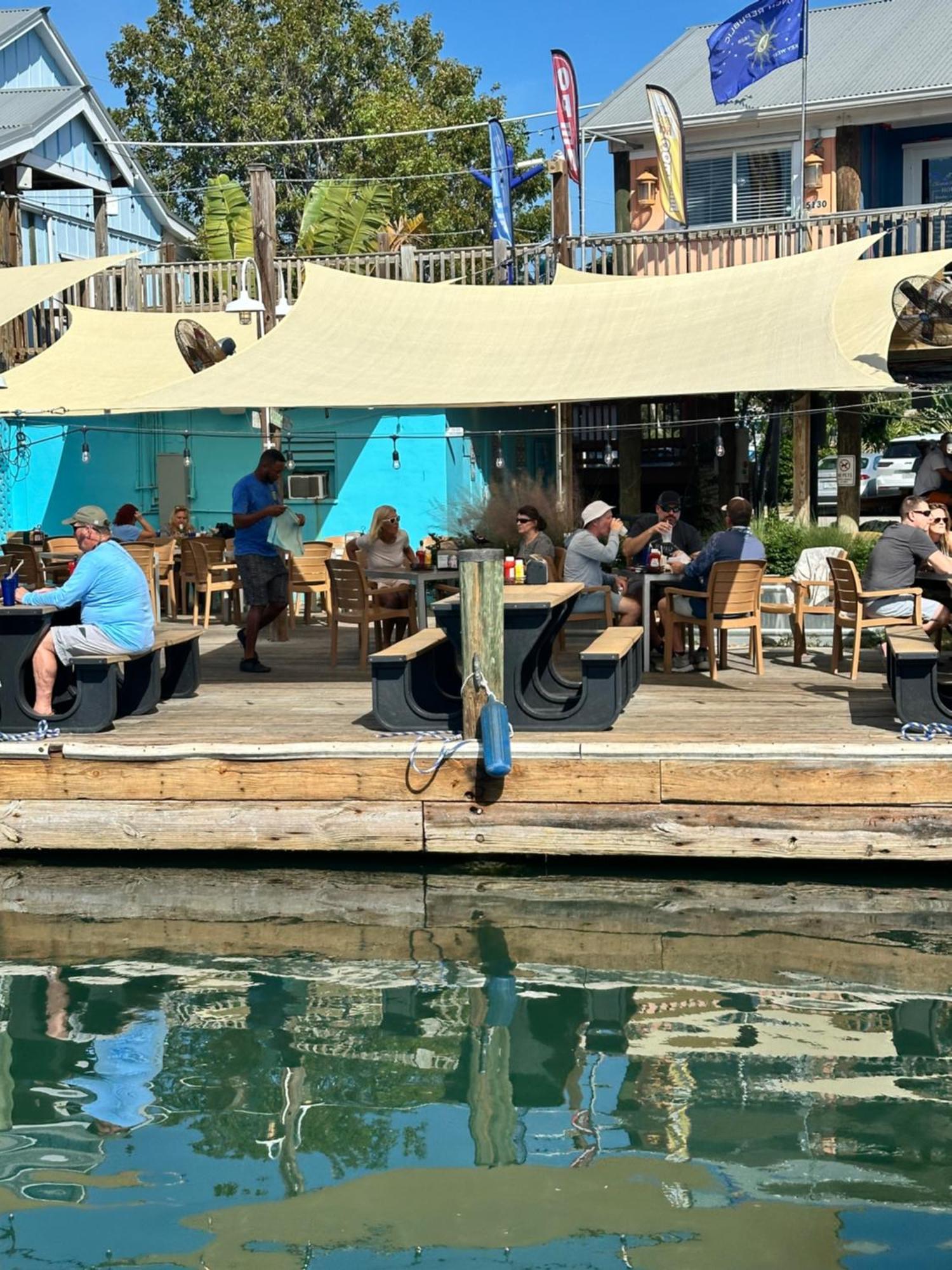 Aqua Lodges At Hurricane Hole Marina ستوك آيلاند المظهر الخارجي الصورة